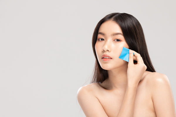 Troubleshooting Oily Skin: What causes it? And how can plant-derived ingredients help?